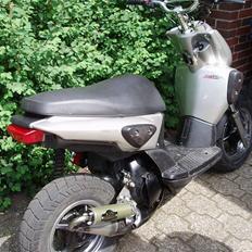 Yamaha Slider TEAM-MINARELL