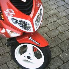 Peugeot speedfight 2 wrc