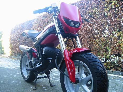 Suzuki Street Magic Ferrari Solg - Billede taget lige før den blev solgt billede 1