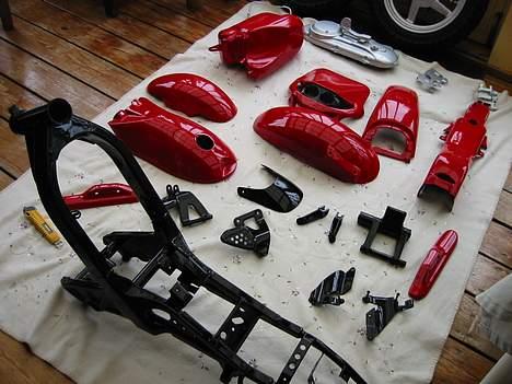 Suzuki Street Magic Ferrari Solg billede 6