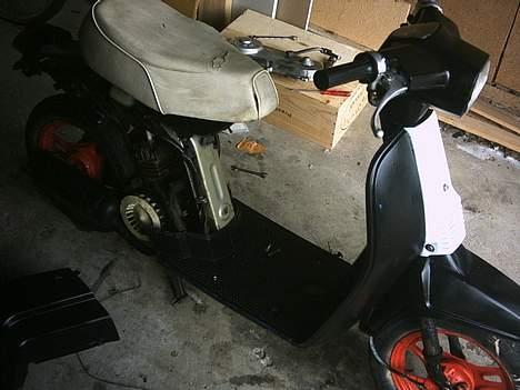 Honda MeLoDy... - Skal snart have Paint Job... billede 1