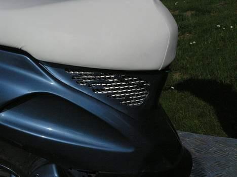 Honda SFX Bebse blå  ( STJÅLET) - Her er mit projekt så...  har selv skåret det og indsat gitter..  billede 10