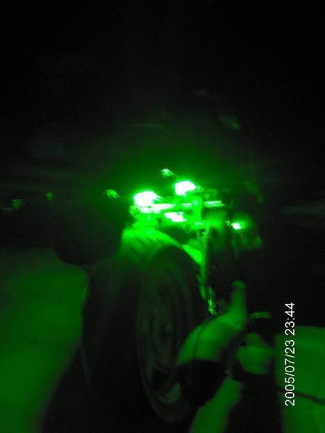 CPI Popcorn - Mine to neongrønne rør.. billede 12