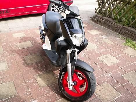 Yamaha Slider SOLGT - farven snyder på min fælge, den er meget lysere IRL ! billede 6