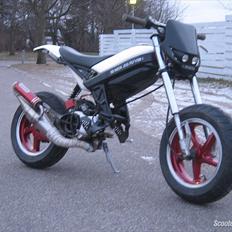 Suzuki street magic (byttetigen)