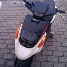 Yamaha Bws spy Solgt