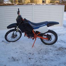 Suzuki rmx UNDER OMBYGNING