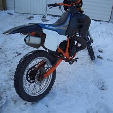 Suzuki rmx UNDER OMBYGNING