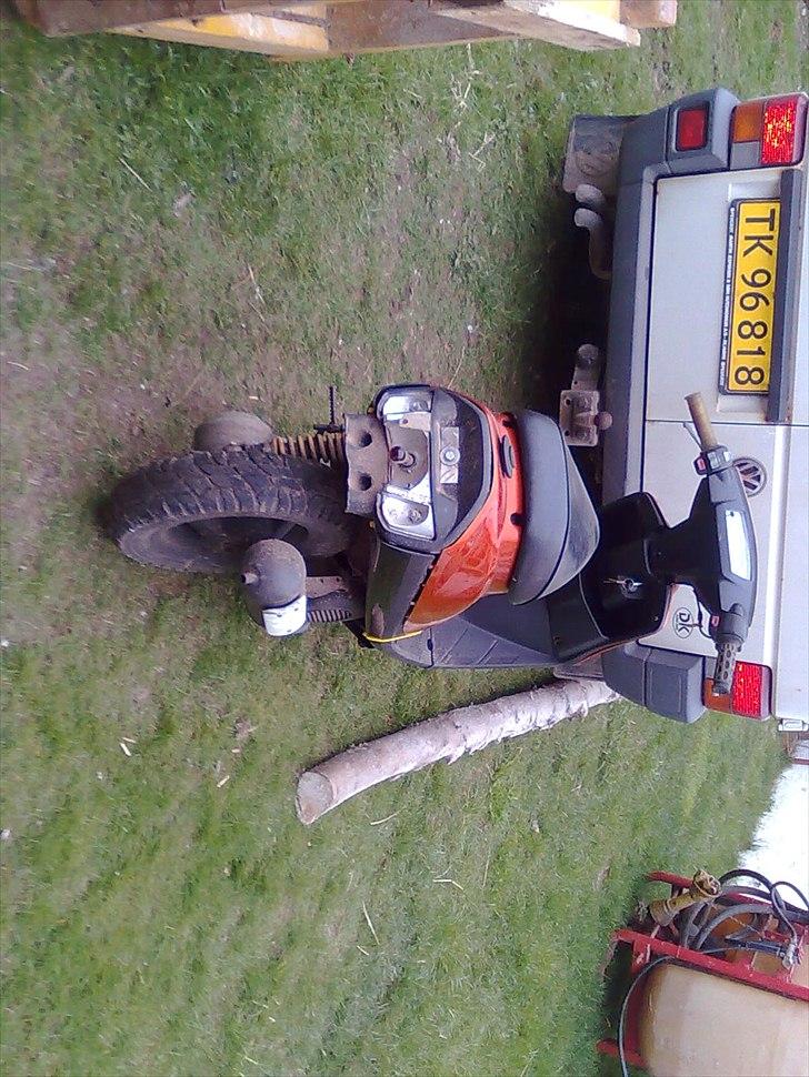 Yamaha jog std  billede 4
