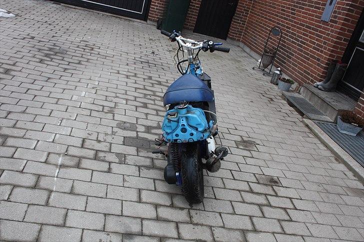 Yamaha jog solgt billede 4