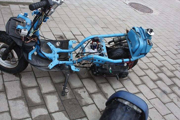 Yamaha jog solgt billede 6