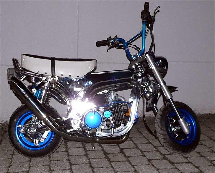 Skyteam DAX SPECIAL EDITION billede 2