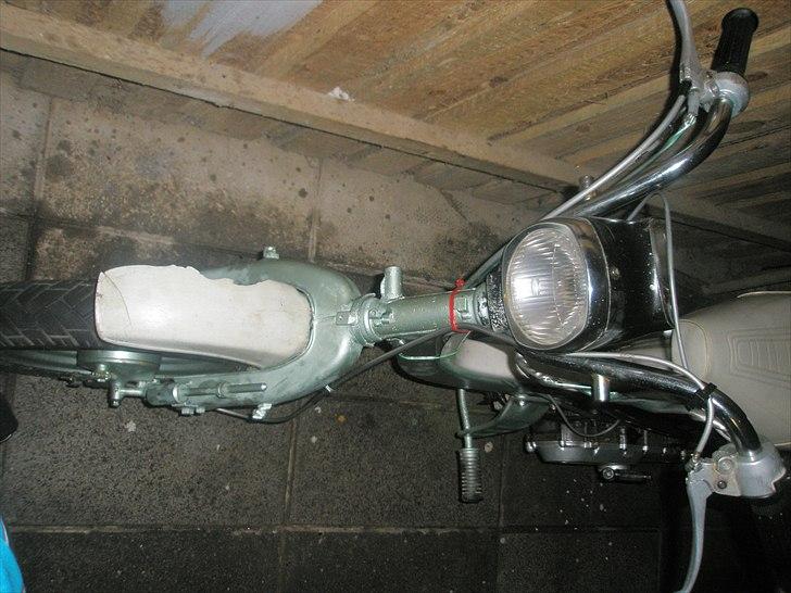 Suzuki FZ50 ( SOLGT) billede 3