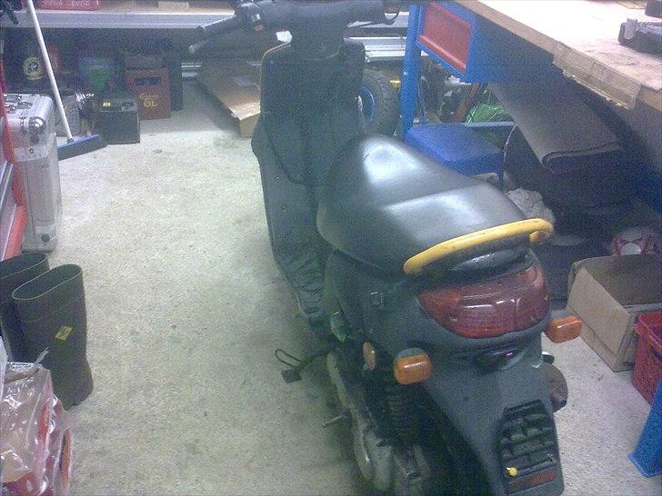 Peugeot Squab Post scooter  SOLGT billede 4