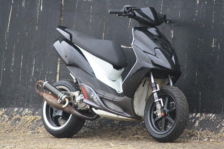 Yamaha jog rr dd billede 2