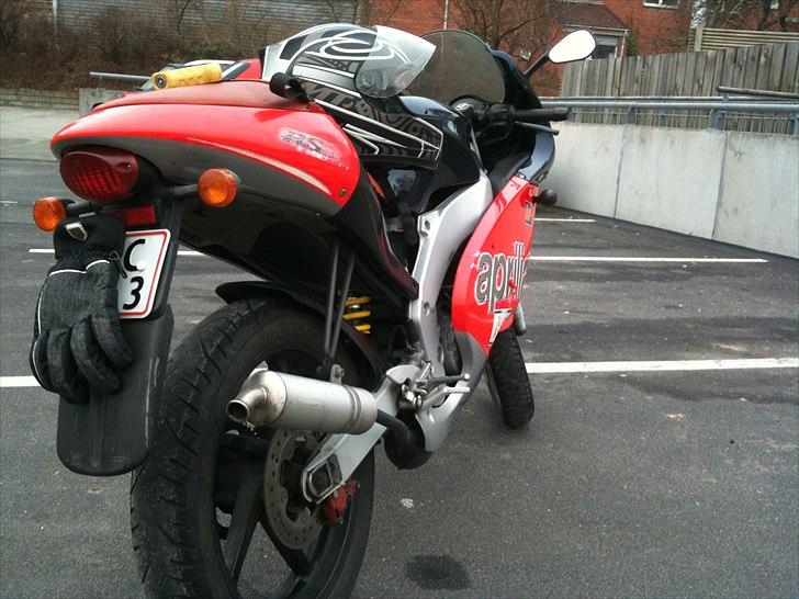 Aprilia RS 50 SOLGT... :D billede 2