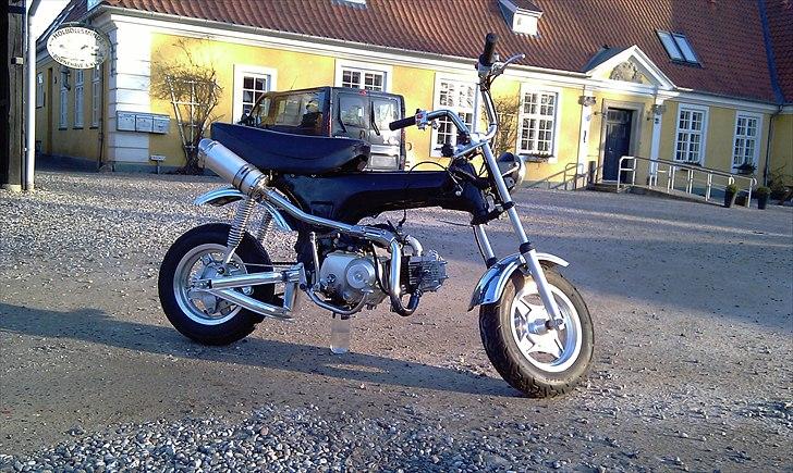 Skyteam Dax 110cc Solgt billede 12