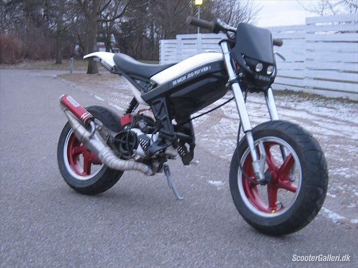 Suzuki street magic (byttetigen) billede 1
