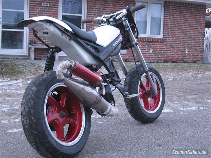 Suzuki street magic (byttetigen) billede 4