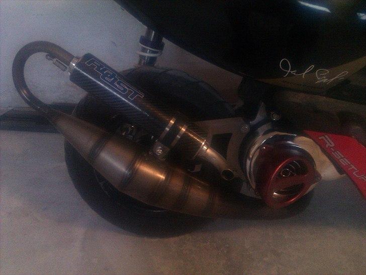 Aprilia OFFICIAL EVO 2 SONIC billede 13