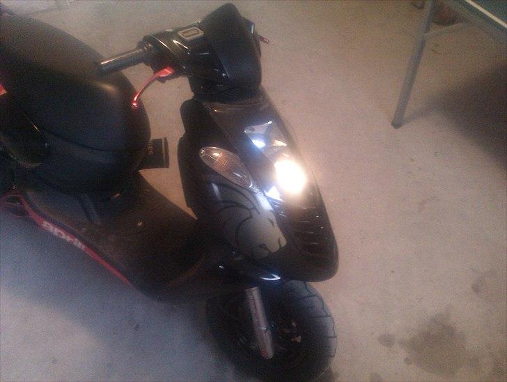 Aprilia OFFICIAL EVO 2 SONIC billede 15