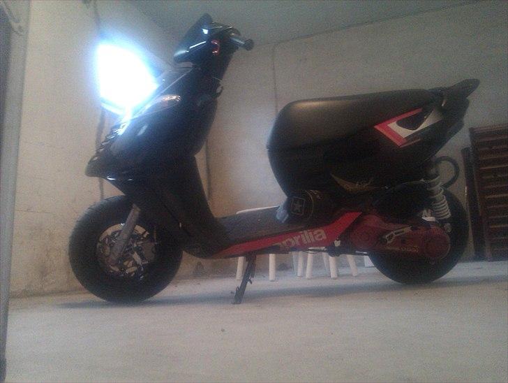 Aprilia OFFICIAL EVO 2 SONIC billede 16