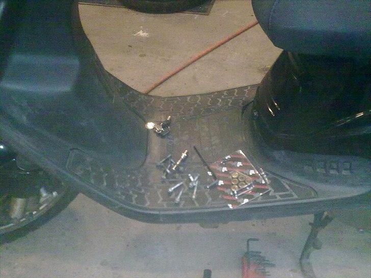 PGO hot 50 byttet :( - nye ruller skulle der til billede 3