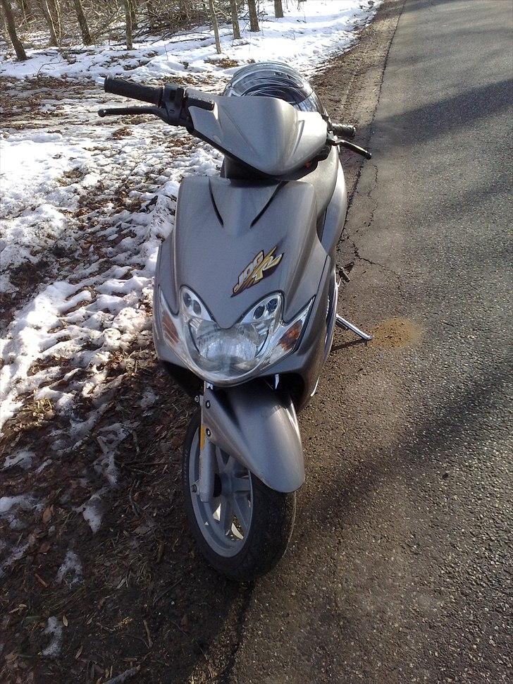 Yamaha JOG R  billede 1