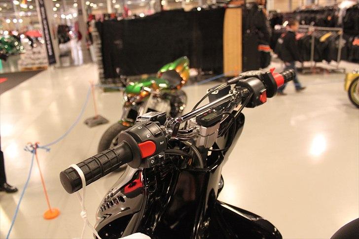 Yamaha Aerox S6R -Ny 2009 Model! - Scandinavian Custom Show 2009 billede 10