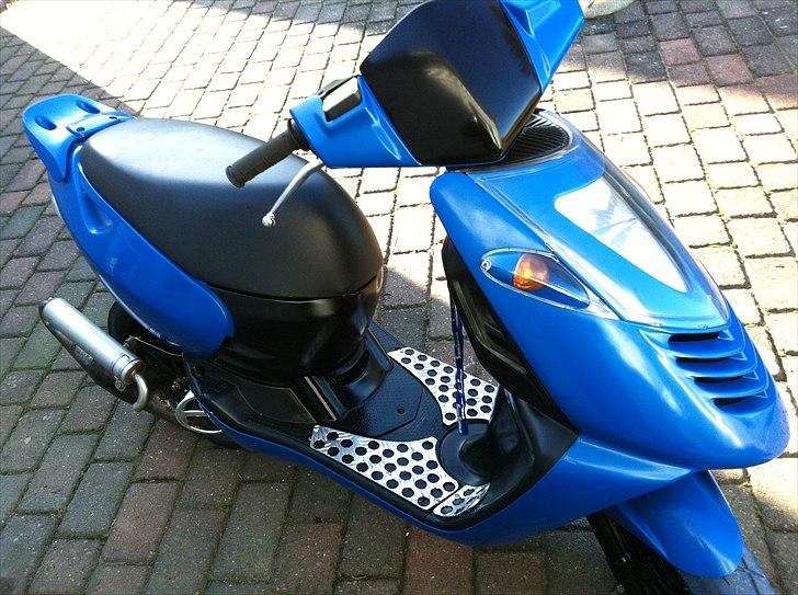 Aprilia Sonic GP billede 2