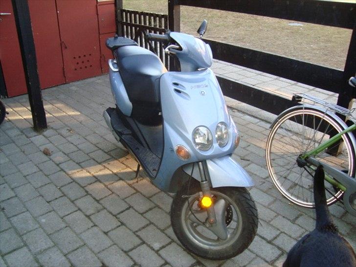 Yamaha neos (solgt) billede 2