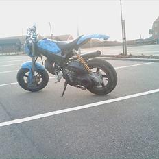 Suzuki Street Blue Magic (Solgt)