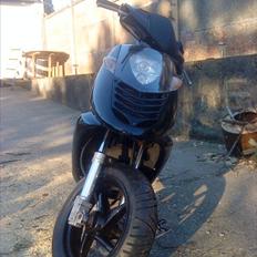 Aprilia Sonic/Sr