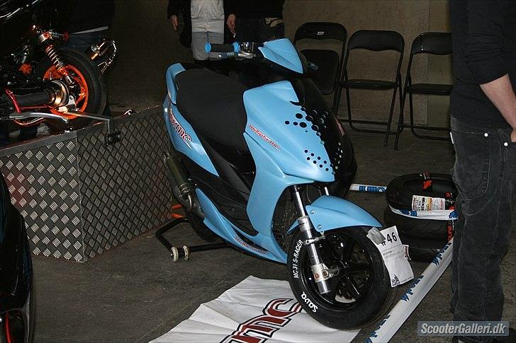 Yamaha Jog RR (solgt) billede 1