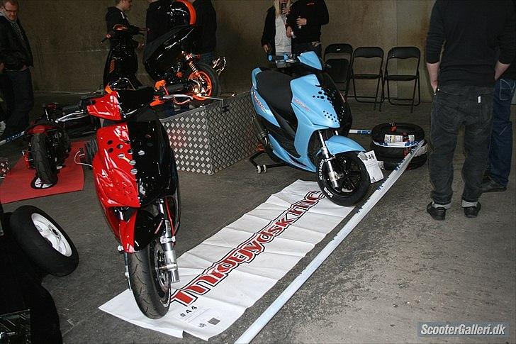 Yamaha Jog RR (solgt) billede 8