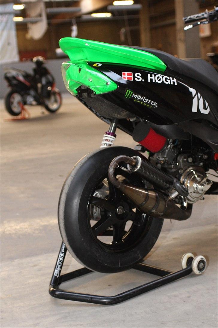 Yamaha Jog R LC  | | RRT | | #10 - Troels Jog RR i baggrunden, de klæder sku hinanden :) billede 7