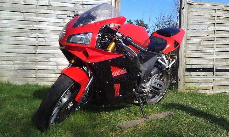 Skyteam Phoenix Byttet til Tzr billede 1