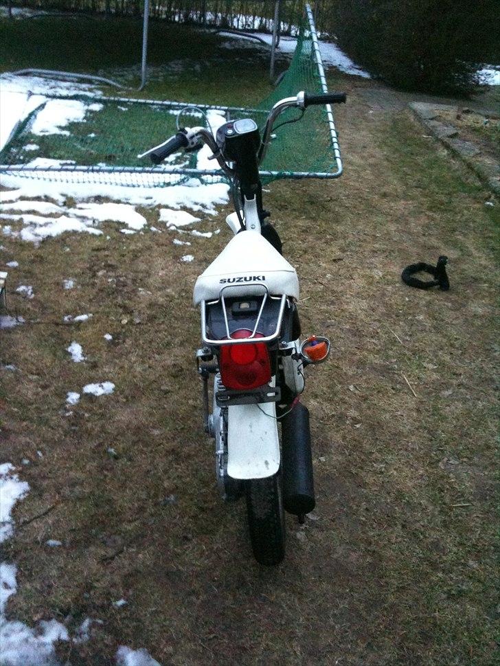 Suzuki FZ50 *SOLGT* billede 3