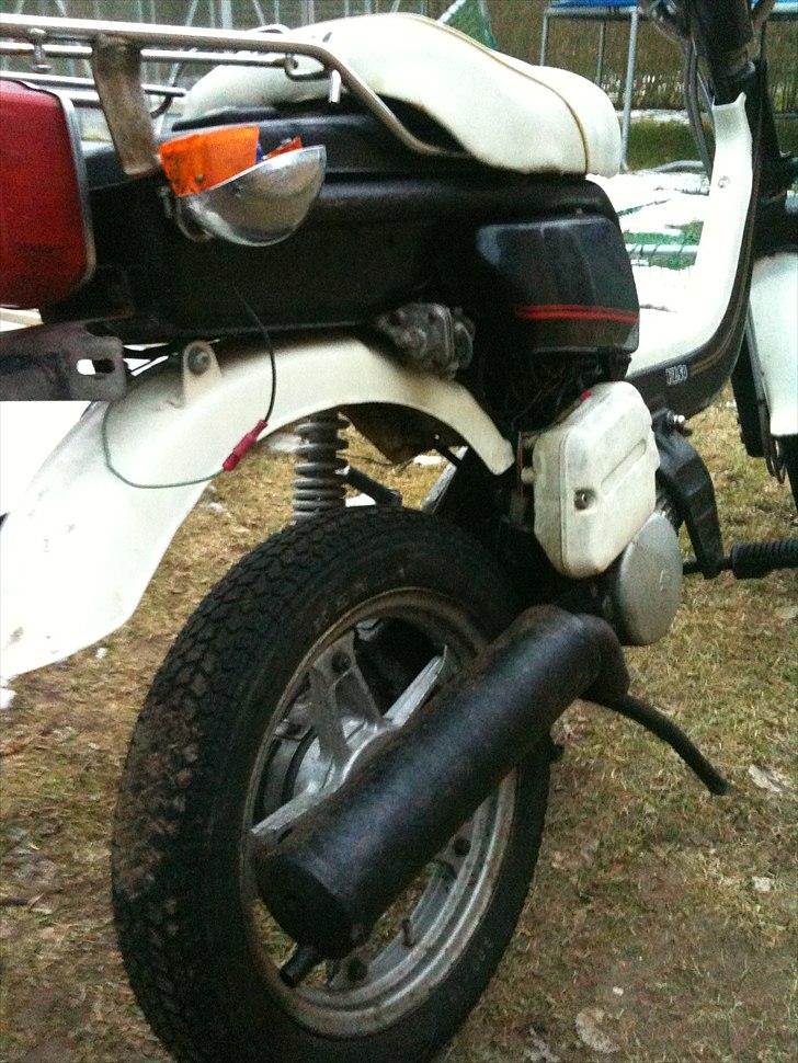 Suzuki FZ50 *SOLGT* billede 5