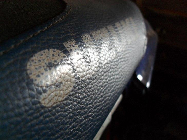 Suzuki Rmx [Tidl.Scooter] - en smule slidt :D men maskinen er jo heller ikke ny billede 8