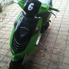 Aprilia Sonic AC