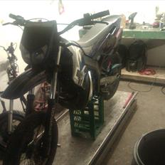 Derbi Senda SM X-treme ( SOLGT)