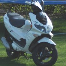 Peugeot Speedfight 2 (SOLGT)