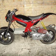 Suzuki Street Magic (SOLGT)