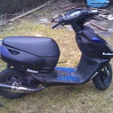 Aprilia sonic  Red Pearl (SOLGT)