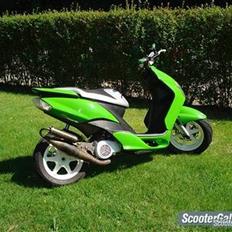 Yamaha jog R solgt for 8500