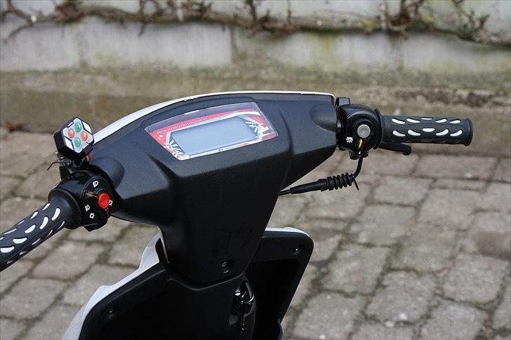 Yamaha Jog as SOLGT billede 6