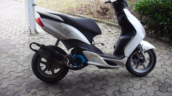 Yamaha Jog  - MOG BESKIDT :) billede 8