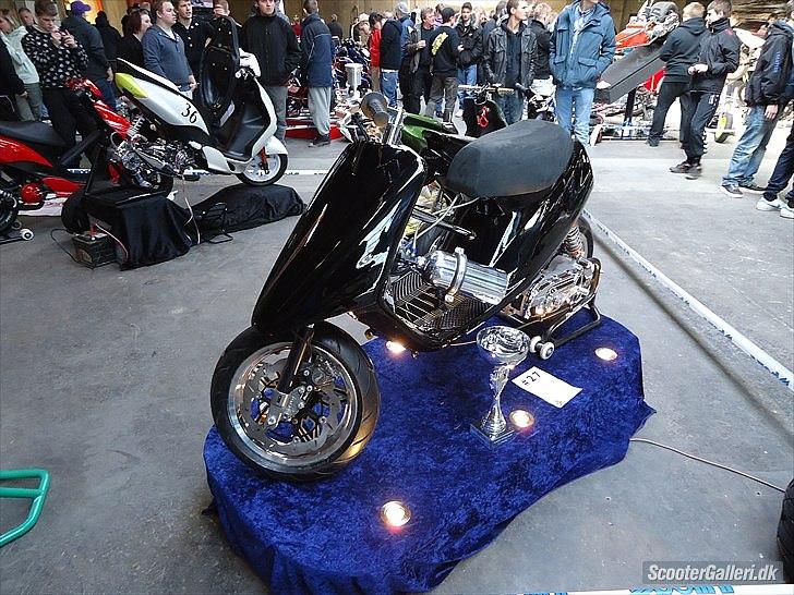 Yamaha Jog - DK's Flotteste '10 - SpeedMeet Custom 2011 - 3. plads Bedst Custom billede 17