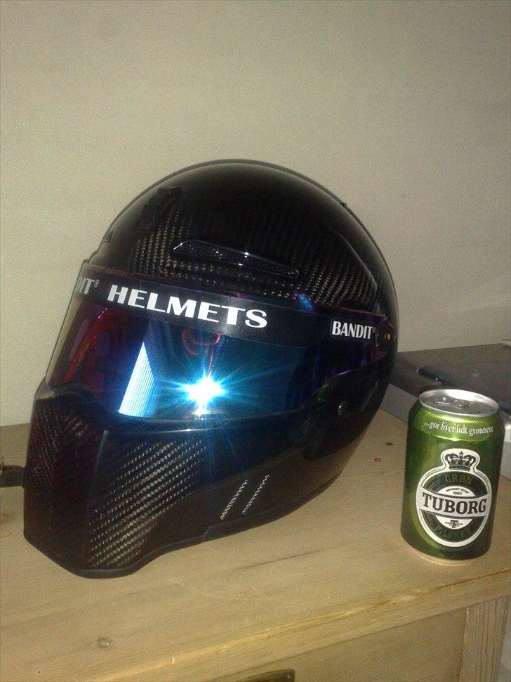 Honda Sfx - Solgt - Den nye hjelm :) Og jo! Den er godkendt. billede 7